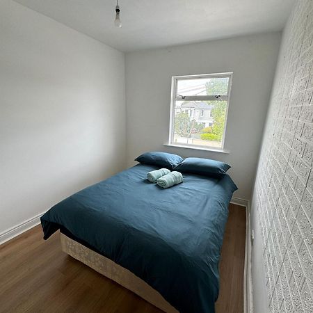 דבלין Nice Double Room At 2 Iveragh Rd-8 מראה חיצוני תמונה